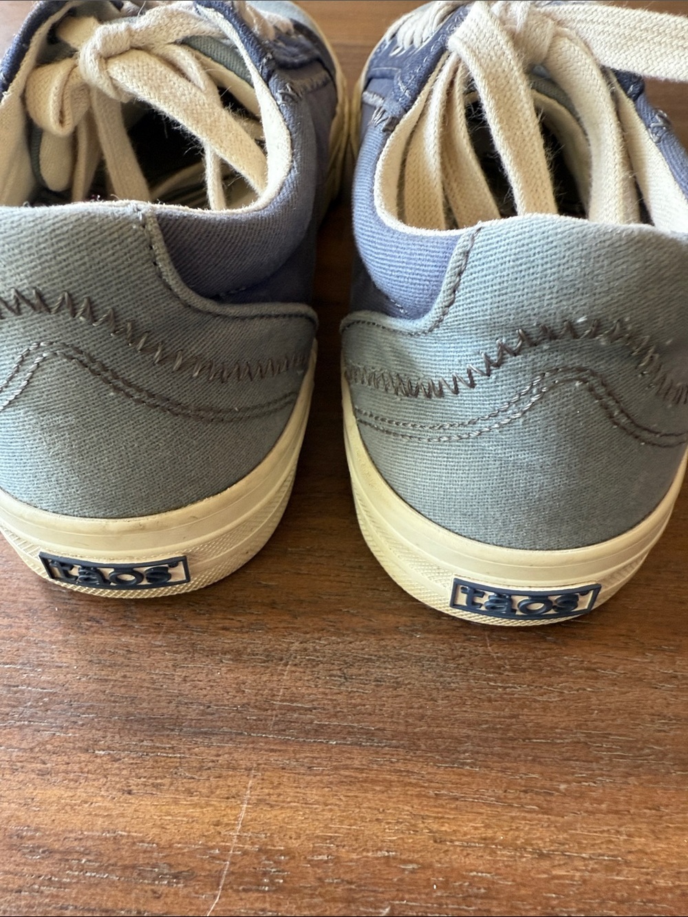 Taos Footwear Two-Tone Blue Canvas Lace-Up Women’s Sneakers Size 7 - Picture 5 of 10